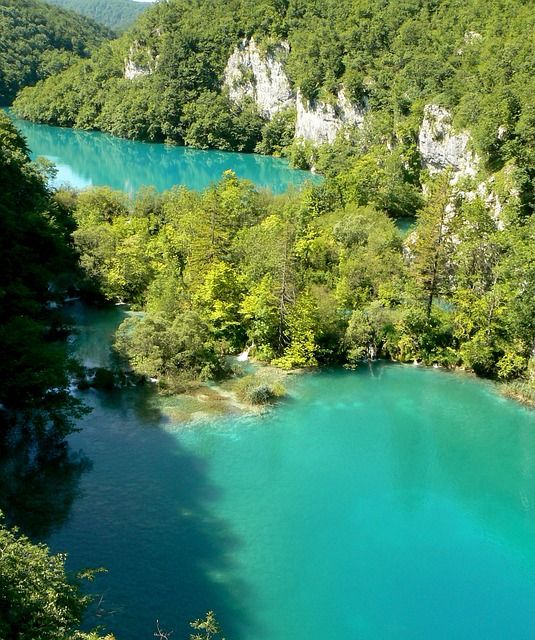 rdece_in_modro_jezero_hrvaska