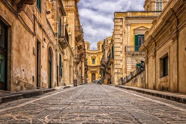 corleone eolsko otocje palermo sicilija cerkev
