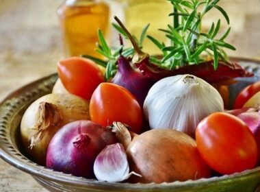 vegani veganska prehrana vegetarijanci vegetarijanska prehrana