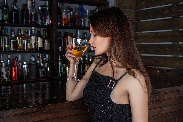 alkoholizem pitje pri ženskah