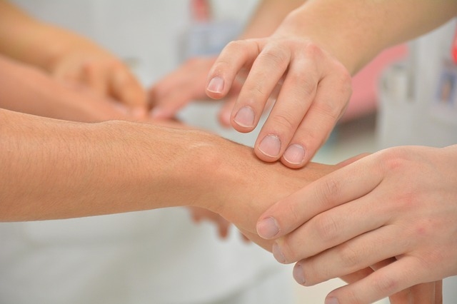 fibromialgija roka