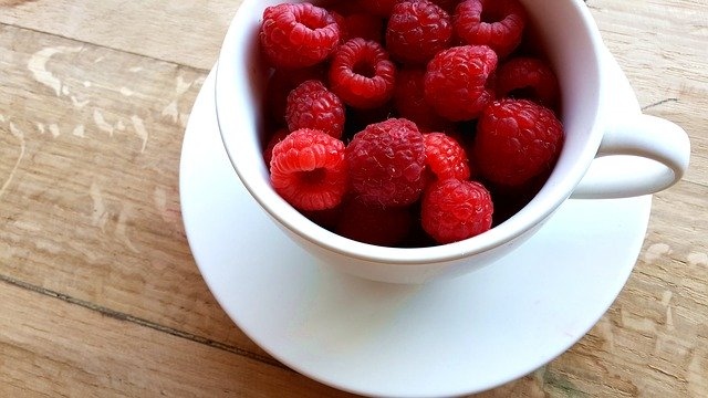 zdrav zajtrk maline